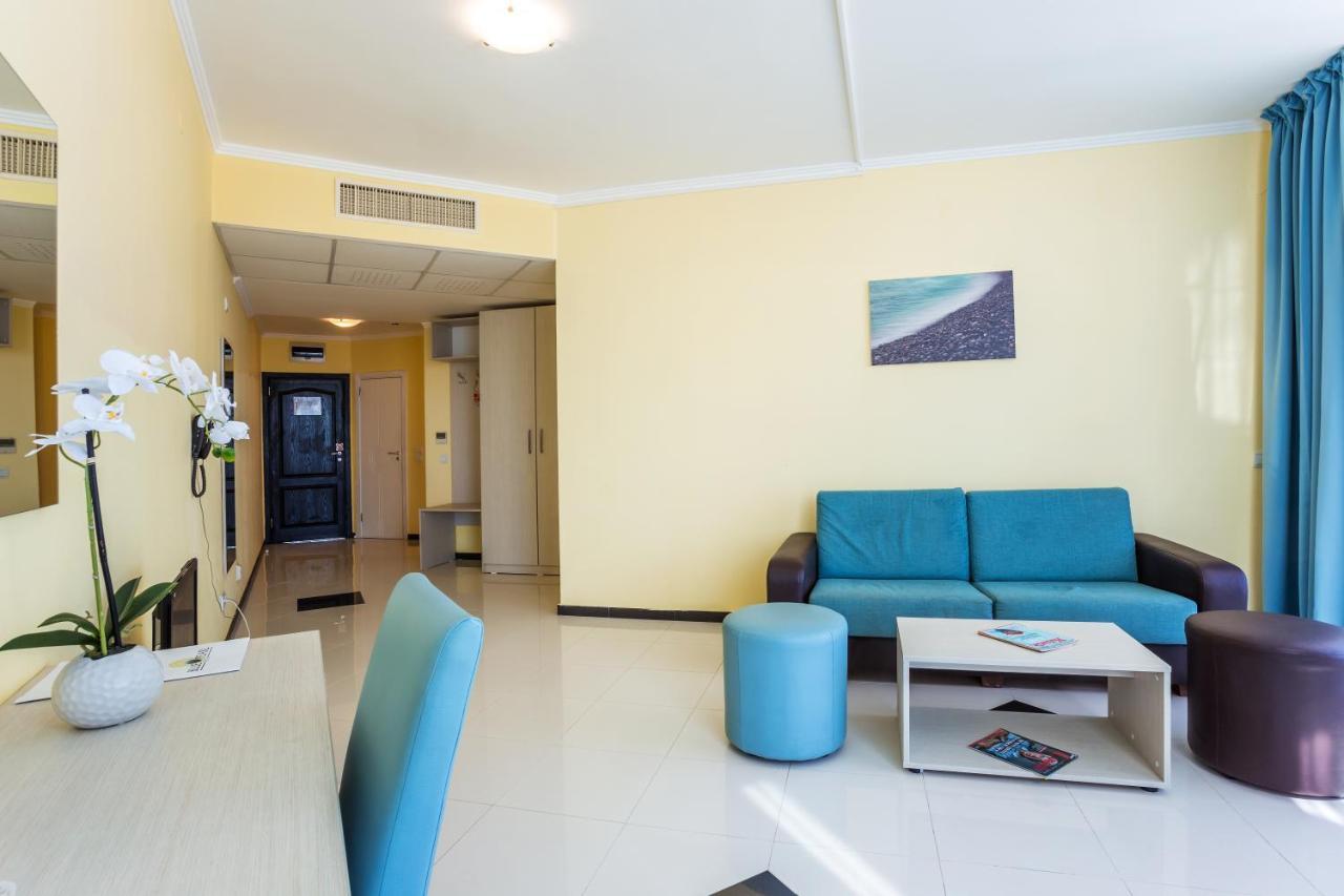 Suite mit 2 Schlafzimmern und kostenfreiem Parkplatz