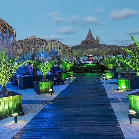 Platinum Hotel & Casino-3