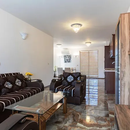 Boutique Apart Hotel Versis-2